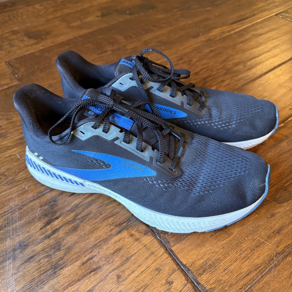 Brooks Launch GTS 8 Mens Size 10.5 Running Shoes Black Blue Support Sneakers